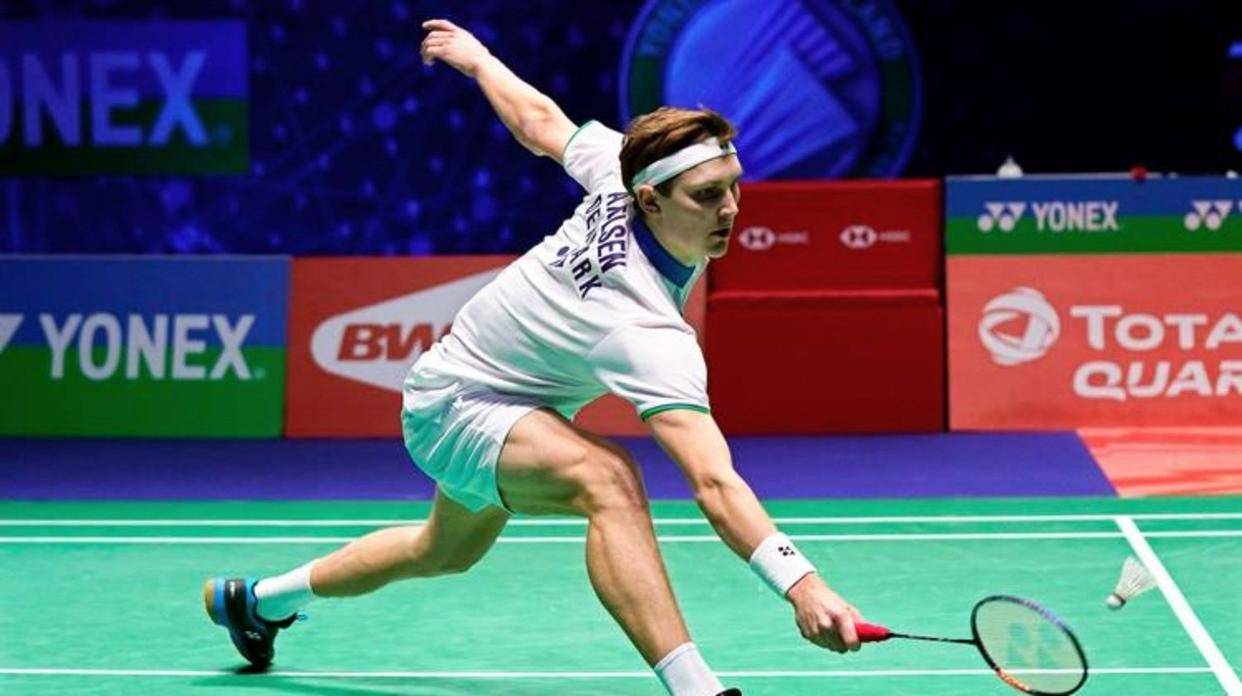 包含马来西亚队横扫印尼队，安赛龙统治全场的词条