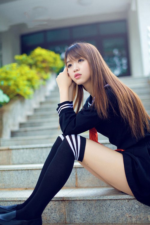 从澳网到法网的鏖战,西西帕斯如何点燃赛场与网球激情