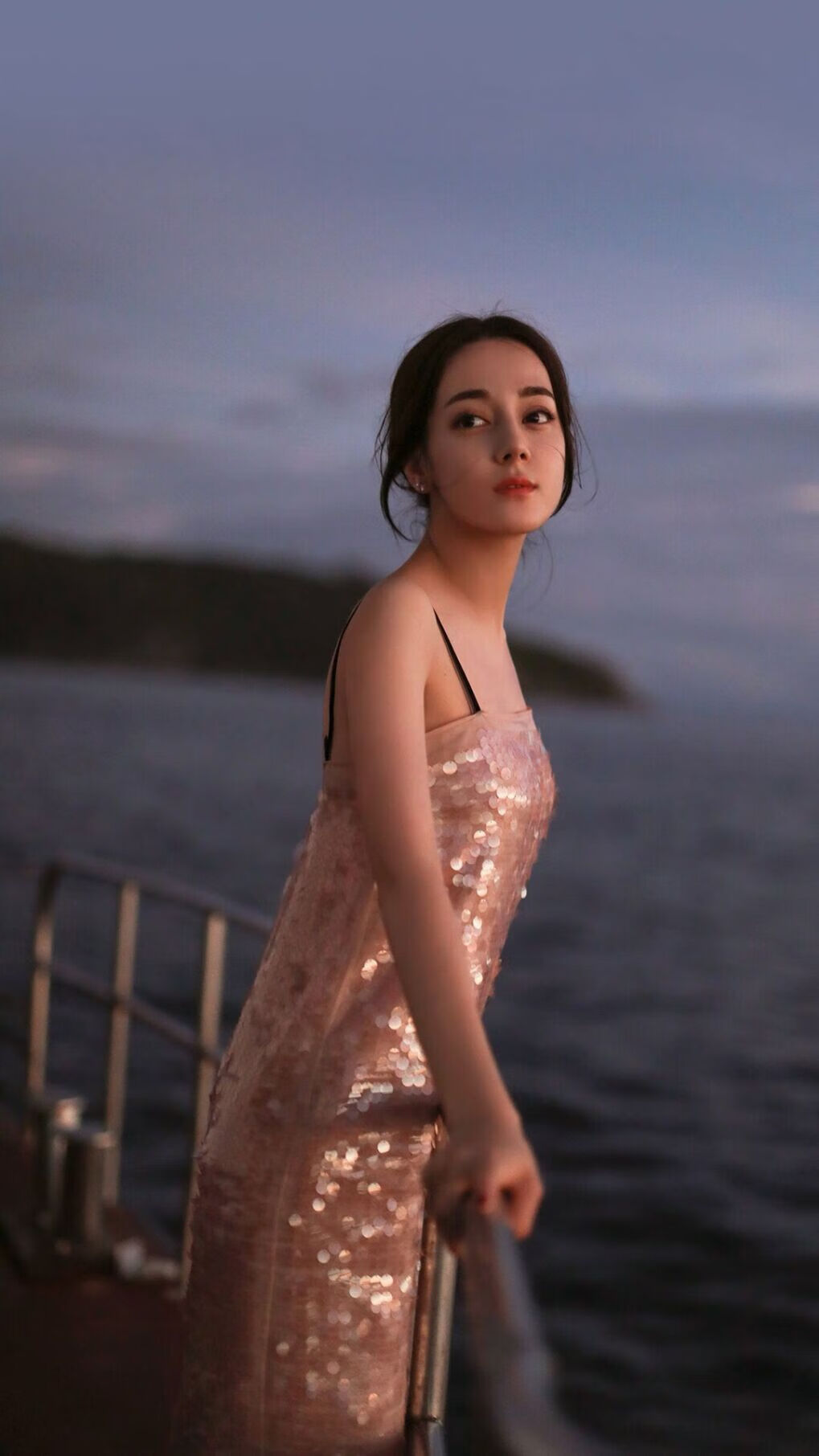 当红蓝心脏跳动在亚平宁，意甲焦点战之夜，佩德里如何带动全队节奏