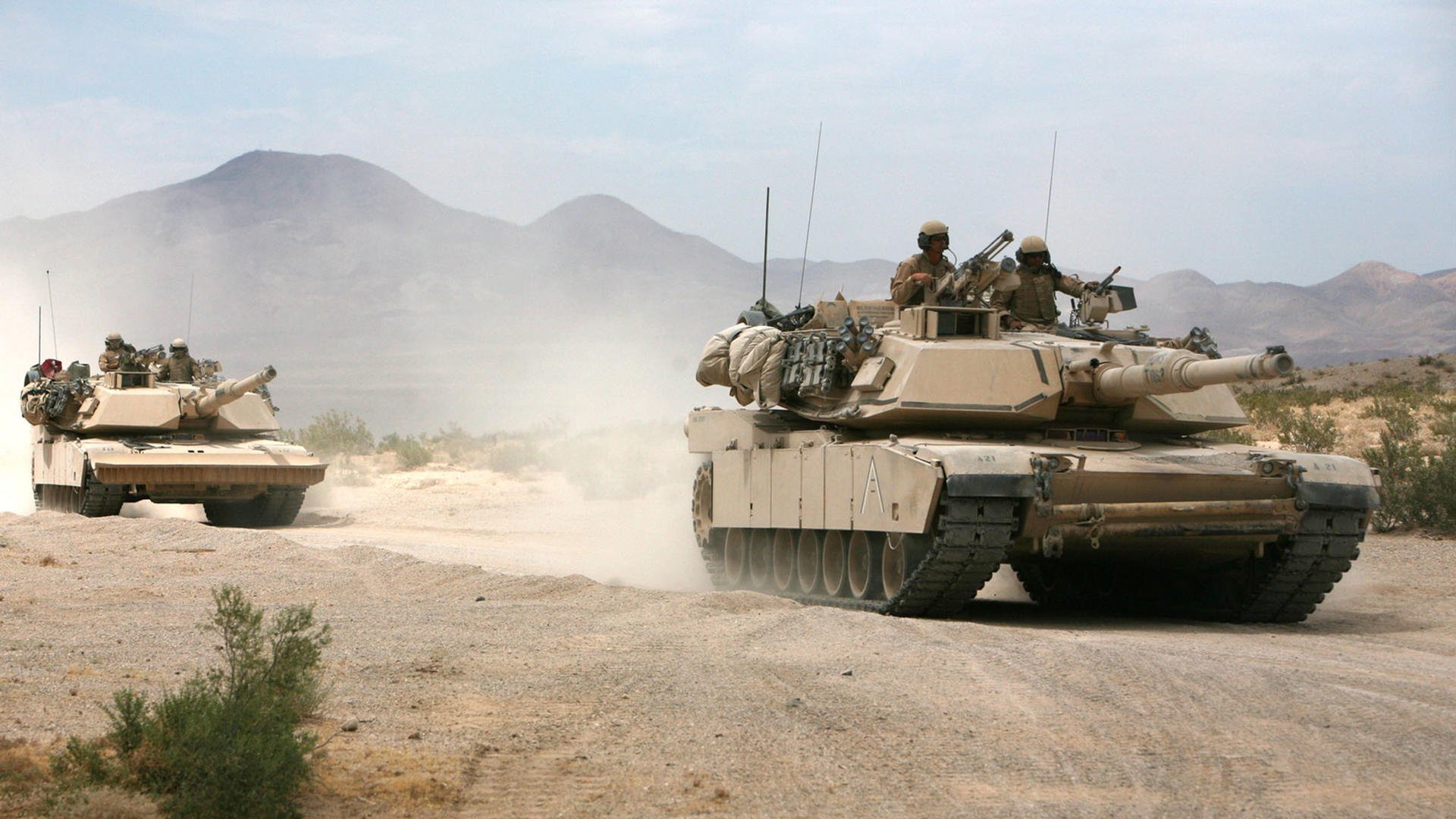 莱万爆发刺破黄潜节奏，当个人法则撕裂体系铁幕