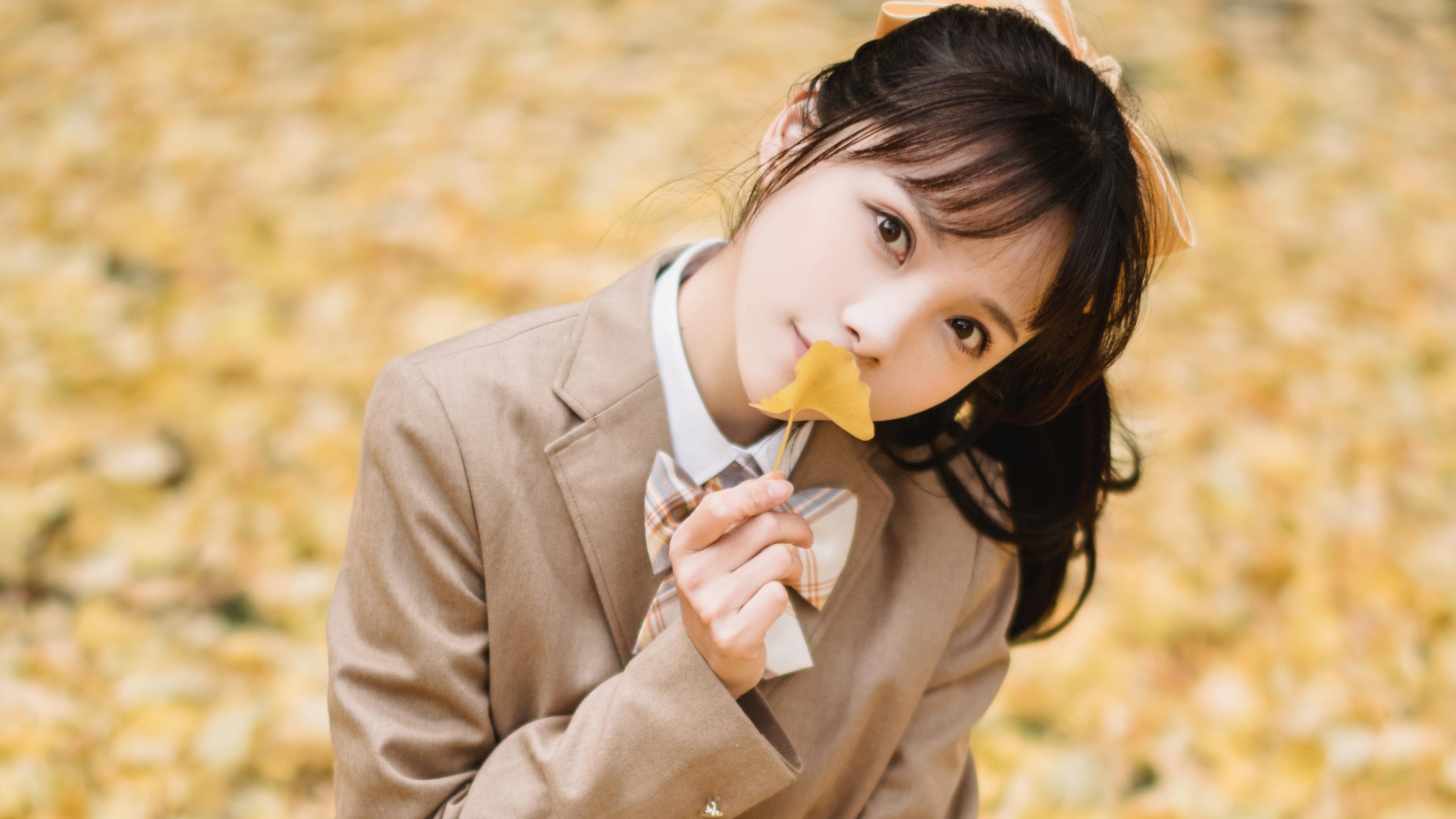 一记妙传击碎的不只是比分，米切尔如何用眼神谋杀了上海队？